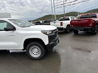 2024 Chevrolet Colorado Crew Cab 4WD, Pickup for sale #50037784 - photo 2