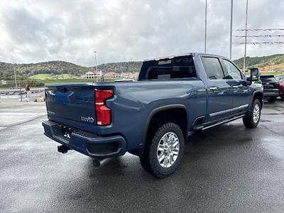 2025 Chevrolet Silverado 2500 Crew Cab 4WD, Pickup for sale #50037850 - photo 2