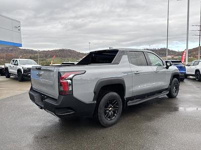 2025 Chevrolet Silverado EV Crew Cab 4WD, Pickup for sale #50037968 - photo 2