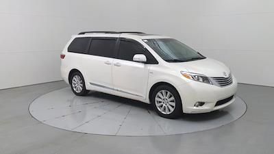 Used 2017 Toyota Sienna Limited 4x4, Minivan for sale #15906 - photo 1