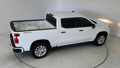 2022 Chevrolet Silverado 1500 Crew Cab 4x4, Pickup for sale #17899 - photo 2