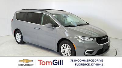 Used 2022 Chrysler Pacifica Touring L FWD, Minivan for sale #17967 - photo 1