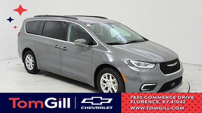 Used 2022 Chrysler Pacifica Touring L FWD, Minivan for sale #18055 - photo 1