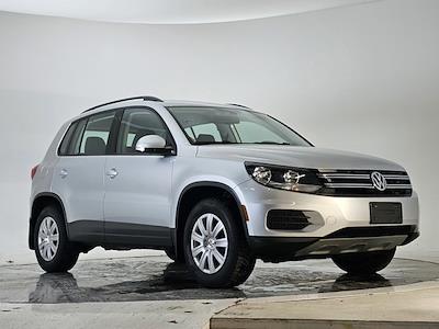 Used 2017 Volkswagen Tiguan FWD, SUV for sale #37T1031B - photo 1