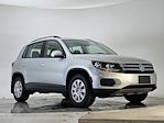 Used 2017 Volkswagen Tiguan FWD, SUV for sale #37T1031B - photo 1