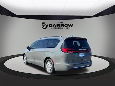 Used 2022 Chrysler Pacifica Touring L FWD, Minivan for sale #PBS6044 - photo 2
