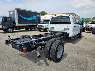 2024 Ford F-550 Crew Cab DRW RWD, Cab Chassis for sale #584324 - photo 2