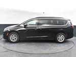 Used 2022 Chrysler Pacifica Touring L FWD, Minivan for sale #16P1079 - photo 10