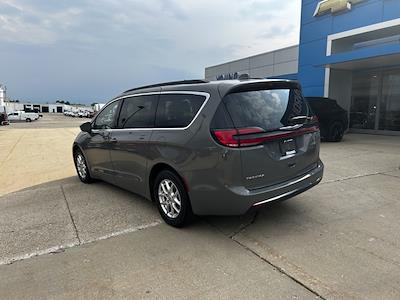 Used 2022 Chrysler Pacifica Touring L FWD, Minivan for sale #U2015 - photo 2