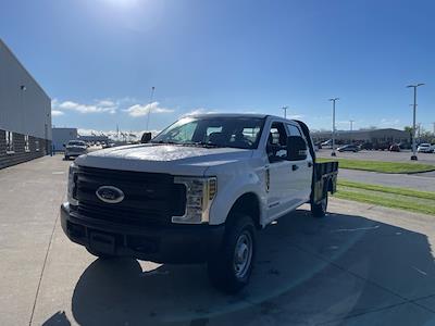 2018 Ford F-250 Crew Cab SRW 4x4, Flatbed Truck for sale #240249A - photo 1