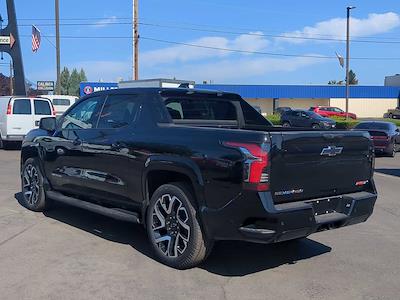 2024 Chevrolet Silverado EV Crew Cab 4WD, Pickup for sale #RU300919 - photo 2