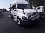 Used 2020 Freightliner Cascadia Sleeper Cab 6x4, Semi Truck for sale #273064 - photo 4