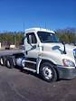 Used 2015 Freightliner Cascadia Day Cab 6x4, Semi Truck for sale #585189 - photo 1