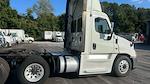 Used 2016 Freightliner Cascadia Day Cab 6x4, Semi Truck for sale #648276 - photo 3