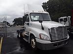 Used 2016 Freightliner Cascadia Day Cab 6x4, Semi Truck for sale #652766 - photo 4