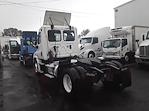 Used 2017 Freightliner Cascadia Day Cab 4x2, Semi Truck for sale #668296 - photo 6