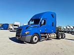 Used 2020 Freightliner Cascadia Sleeper Cab 6x4, Semi Truck for sale #284341 - photo 1