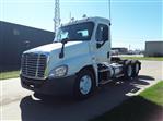 Used 2014 Freightliner Cascadia Day Cab 6x4, Semi Truck for sale #530989 - photo 1