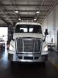 Used 2016 Freightliner Cascadia Day Cab 4x2, Semi Truck for sale #655207 - photo 4