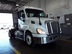 Used 2016 Freightliner Cascadia Day Cab 4x2, Semi Truck for sale #655207 - photo 5