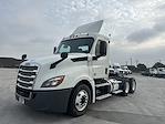 Used 2018 Freightliner Cascadia Day Cab 6x4, Semi Truck for sale #803048 - photo 1