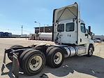 Used 2019 Freightliner Cascadia Day Cab 6x4, Semi Truck for sale #807871 - photo 5