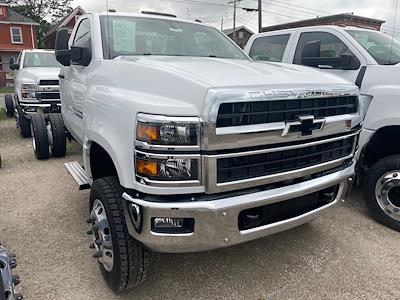 2023 Chevrolet Silverado 6500 Regular Cab DRW 4WD, Cab Chassis for sale #23-9146 - photo 1