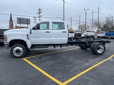 2024 Chevrolet Silverado 5500 Crew Cab DRW 4WD, Cab Chassis for sale #24-9346 - photo 1