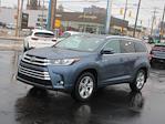 Used 2017 Toyota Highlander Limited 4x4, SUV for sale #J0675 - photo 3