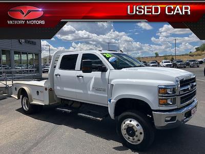 Used 2020 Chevrolet Silverado 5500 Work Truck Regular Cab 4x4, Flatbed Truck for sale #24DT1126A - photo 1