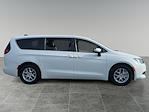 Used 2022 Chrysler Voyager LX FWD, Minivan for sale #A527090 - photo 6