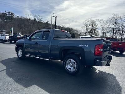 2013 Chevrolet Silverado 1500 Extended Cab SRW 4WD, Pickup for sale #23591A - photo 2