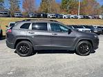 Used 2023 Jeep Cherokee Altitude 4WD, SUV for sale #8F2447 - photo 7