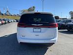 Used 2023 Chrysler Pacifica Limited FWD, Minivan for sale #8F2453 - photo 4