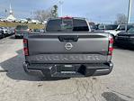 Used 2022 Nissan Frontier SV Crew Cab 4x2, Pickup for sale #D56691B - photo 4