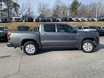 Used 2022 Nissan Frontier SV Crew Cab 4x2, Pickup for sale #D56691B - photo 6