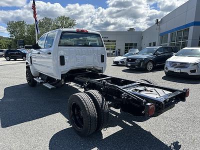 2023 Chevrolet Silverado 4500 Crew Cab DRW 4WD, Cab Chassis for sale #33423 - photo 2