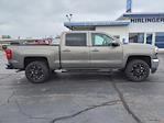 2017 Chevrolet Silverado 1500 Crew Cab 4WD, Pickup for sale #33200A - photo 4