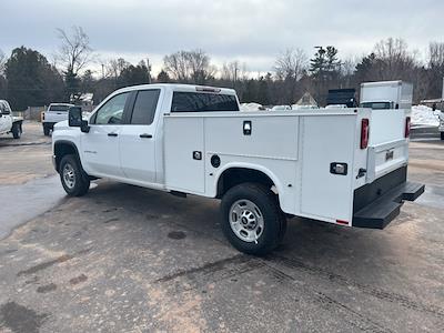 2024 3/4 ton DOUBLE CAB FOUR WHEEL DRIVE WITH KNAPHEIDE 696 SERICE BODY.  PLEASE CALL 906-936-0717 FOR QUESTIONS AND DETAILS INCLUDING STATE SPECIFIC PRICING for sale #C1719 - photo 2