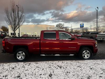 Used 2018 Chevrolet Silverado 1500 LT Crew Cab 4x4, Pickup for sale #L2882A - photo 1