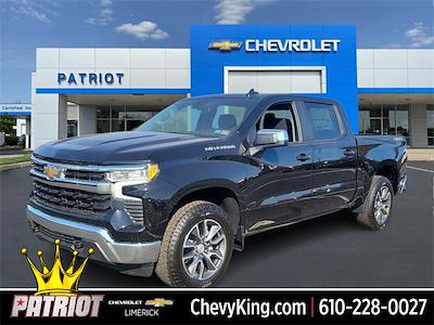 New 2025 Chevrolet Silverado 1500 LT Crew Cab 4x4, Pickup for sale #L2937 - photo 1