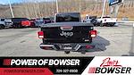 Used 2022 Jeep Gladiator Overland Crew Cab 4x4, Pickup for sale #C24751A - photo 6