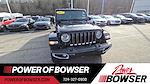 Used 2022 Jeep Gladiator Overland Crew Cab 4x4, Pickup for sale #C24751A - photo 9