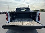 2022 Chevrolet Silverado 1500 Crew Cab 4WD, Pickup for sale #UM174613 - photo 18