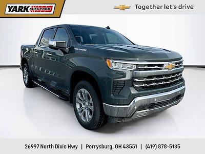 2025 Chevrolet Silverado 1500 Crew Cab 4WD, Pickup for sale #W250271 - photo 1