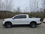 Used 2022 Honda Ridgeline RTL-E Crew Cab AWD, Pickup for sale #52248611 - photo 11