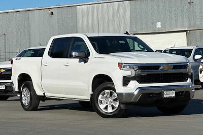 New 2024 Chevrolet Silverado 1500 LT Crew Cab 4WD, Pickup for sale #25437 - photo 1