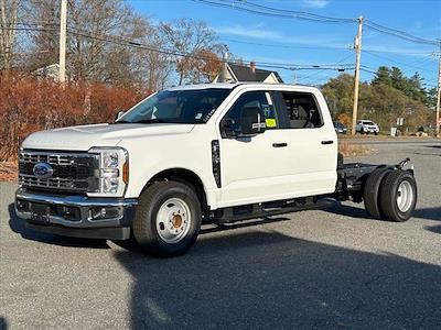 New 2024 Ford F-350 Crew Cab RWD, Cab Chassis for sale #24F335 - photo 1