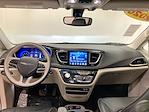 2020 Chrysler Pacifica FWD, Minivan #C230016A - photo 28