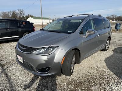 2018 Chrysler Pacifica FWD, Minivan for sale #C230046A - photo 1